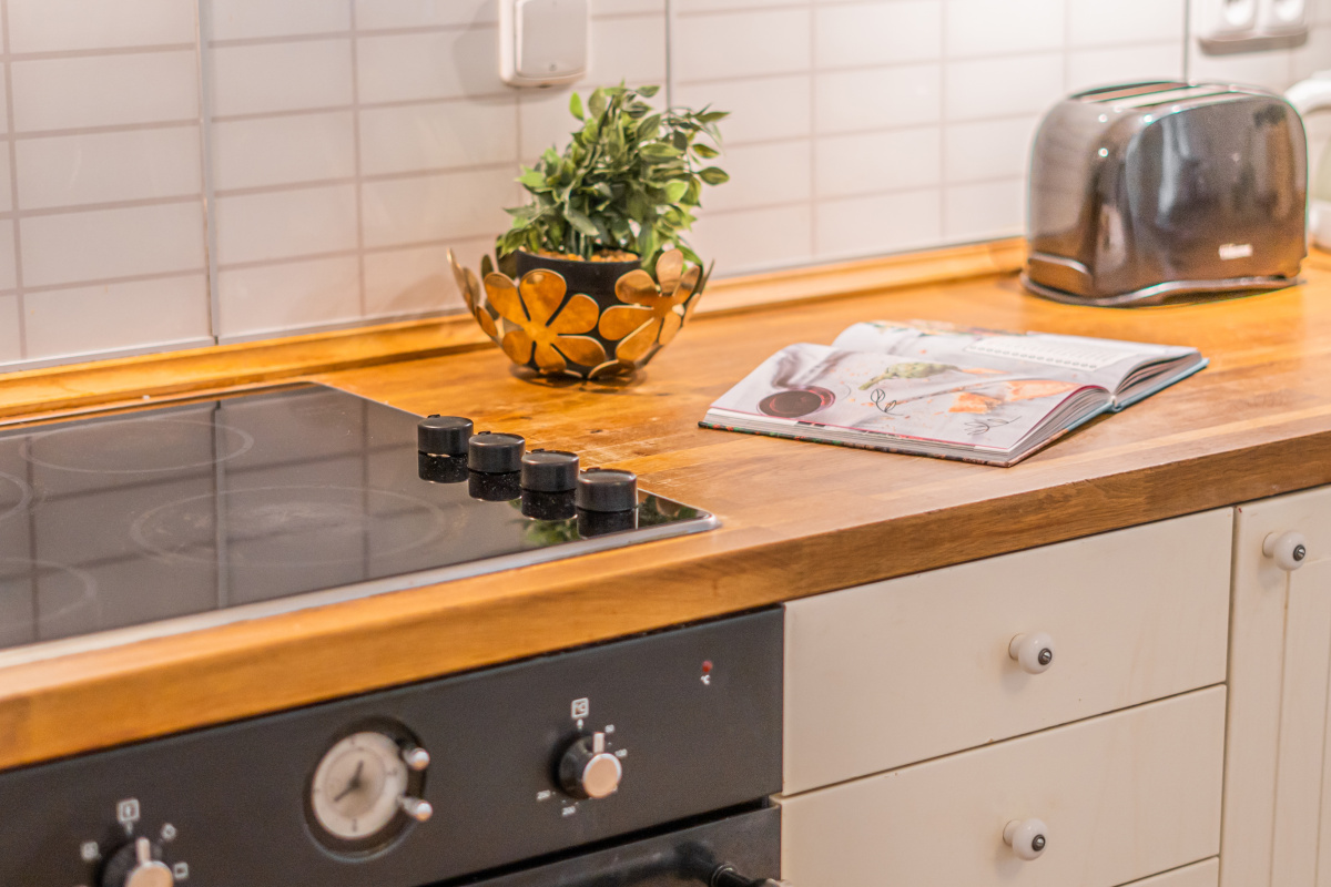 kitchen detail 2.jpeg